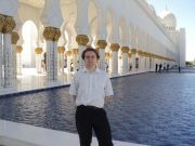 ��� ����