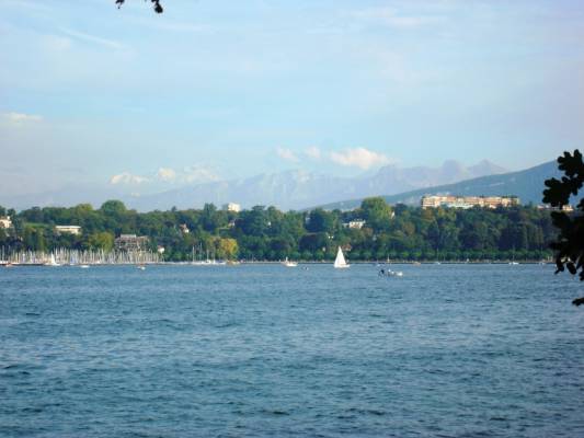 Geneve Lake