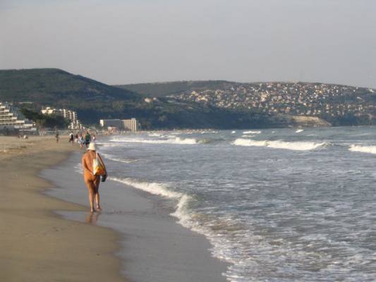 Albena-Bulgaria. Hotelliinpaluu Valeran tavernasta.