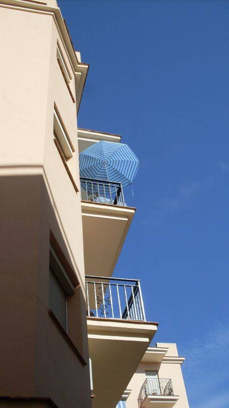 ���� � ����